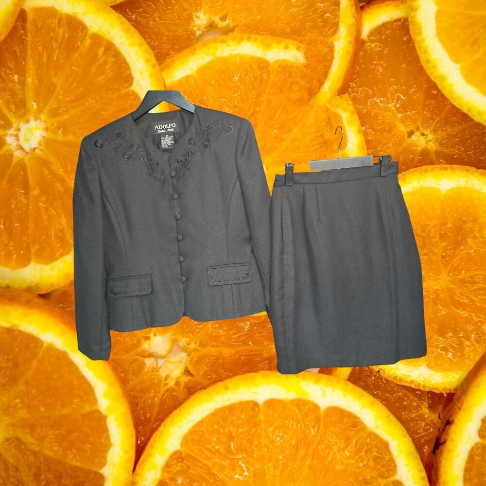 NWT Adolfo Black Skirt Suit Set With Embossed Design Size 8P - Picture 2 of 13